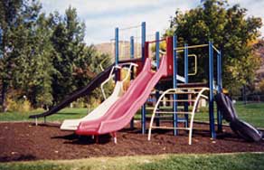 Decorative Rubber Mulch keeps playgrounds safer!